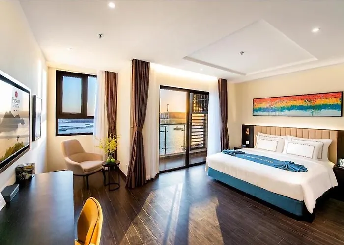 La Bayview - Sapphire * Hạ Long